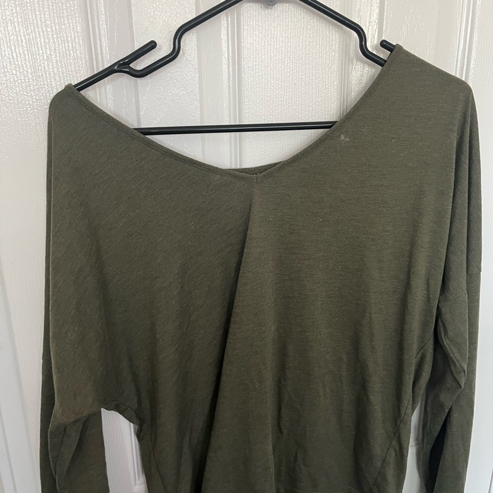 Like army green coverup/workout top